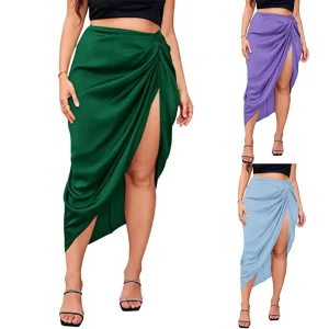 Jupe drapée mi-longue fendue taille haute