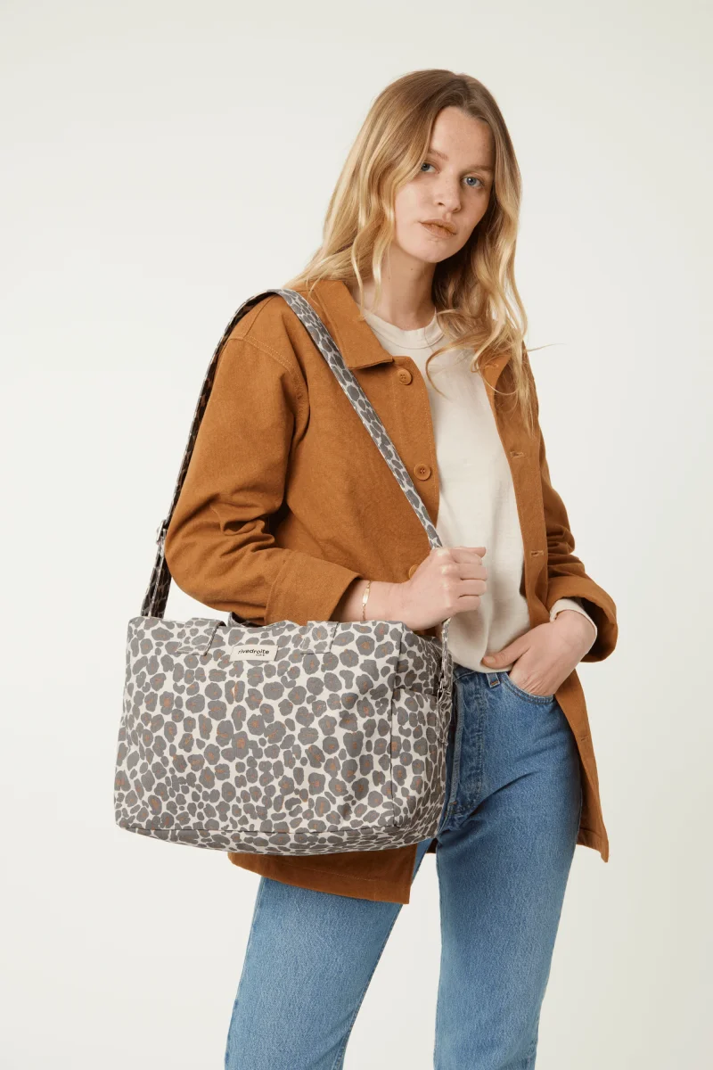 Sauval le city bag - Polycoton recyclé Léopard Gris – Image 4