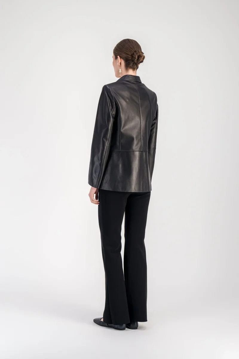 Veste droite en cuir noir – Image 6