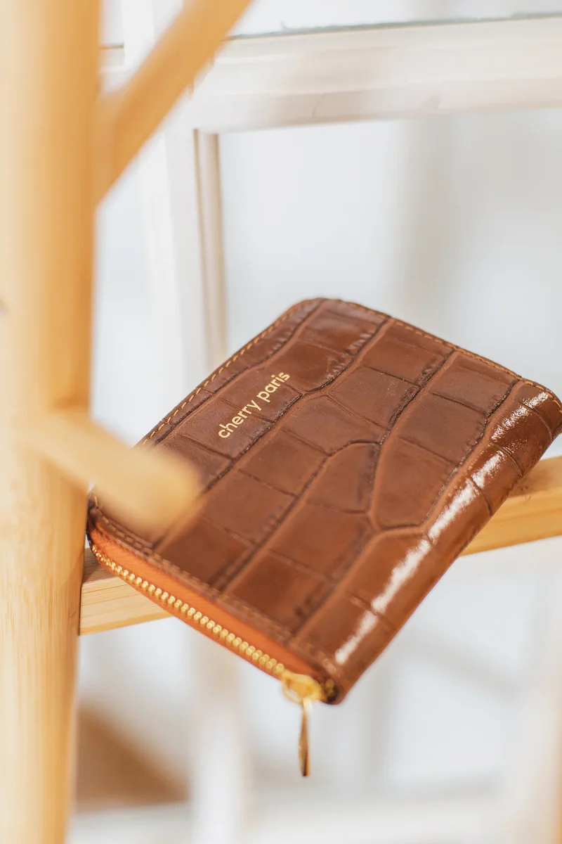 Porte-monnaie sac croco YUNA - Camel – Image 6