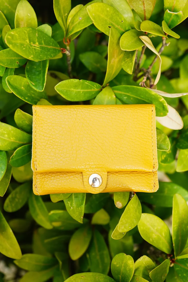 Sac Porte-monnaie ÉRINE GRAINÉ - Moutarde – Image 3