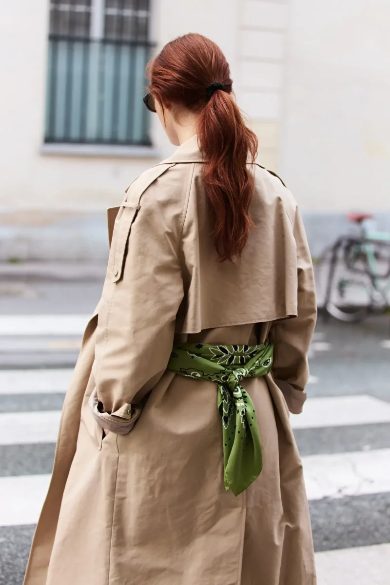 Bandana en Soie - STAR - KAKI - Grand Modèle – Image 3