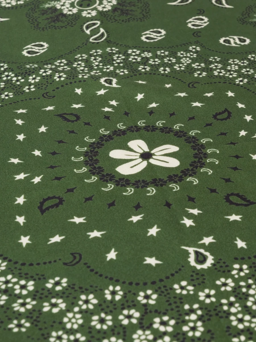 Bandana Classique en Soie - VERT BOUTEILLE - Petit Modèle – Image 4