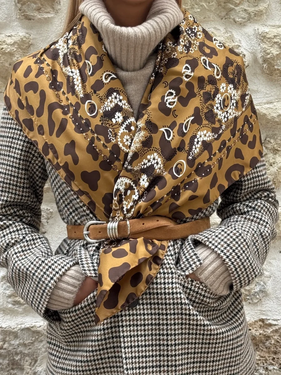 Bandana Classique en Soie - LEOPARD - Grand Modèle – Image 5