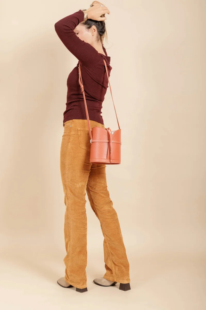 LAINA - TERRE ROUGE – Image 3