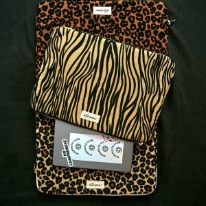 Vivienne la housse d'ordinateur 13" - Coton recyclé Zèbre