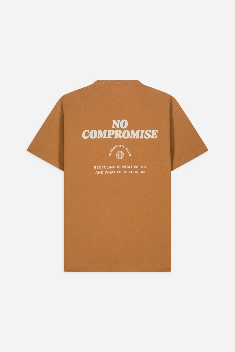 Pigalle le t-shirt No Compromise - Coton recyclé Camel – Image 6