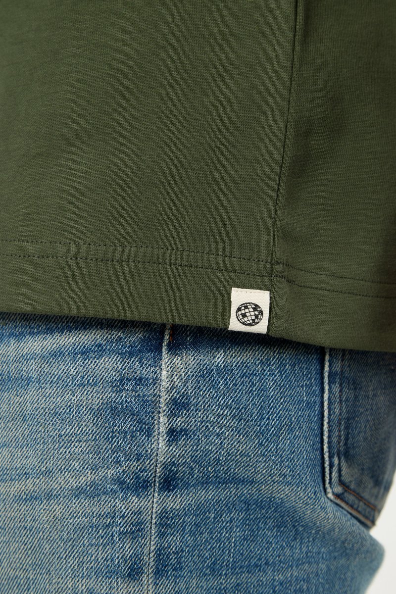 Pigalle le t-shirt No Compromise - Coton recyclé Kaki – Image 5