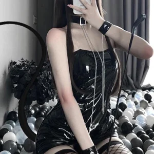 Tenue Secretaire Dominatrice