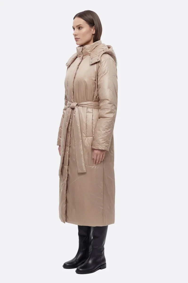 Doudoune longue nacrée beige ceinturée matelassée – Image 3