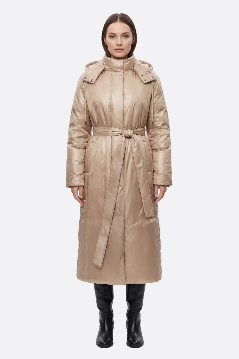 Doudoune longue nacrée beige ceinturée matelassée