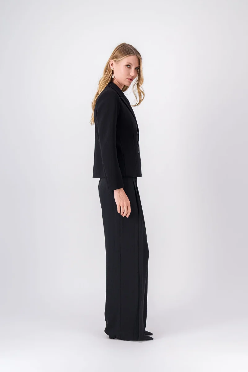 Veste noire ajustée croisée à 6 boutons – Image 6