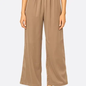 Pantalon gris taupe à coupe droite fluide et tissu satiné léger