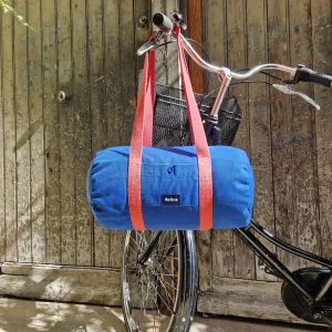 Sac Bowling Medium Bleu & Rose, doublure jaune à petites fleurs roses