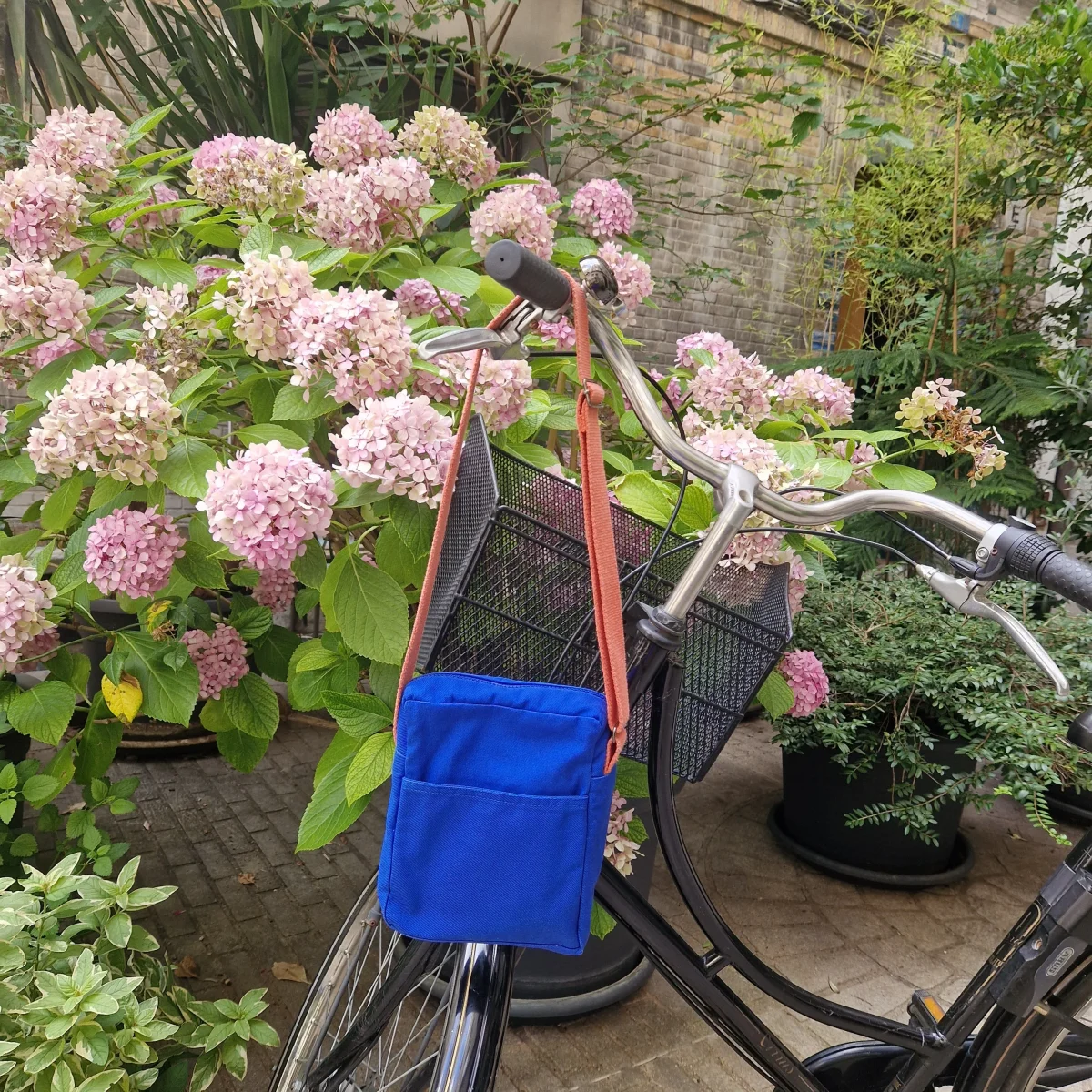 Sacoche Bleue & Orange, doublure jaune – Image 3