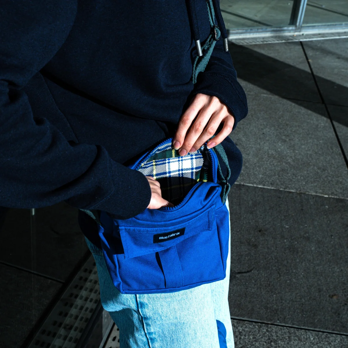 Sacoche Bleue & Vert sapin, doublure écossaise – Image 3